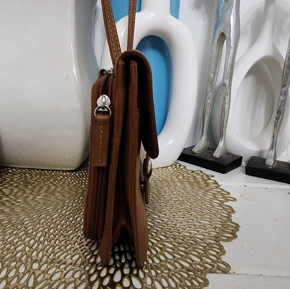 Fossil Brown Leather Crossbody Bag - Picture 7 of 15